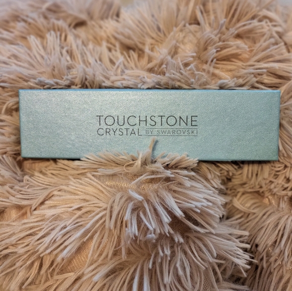 Touchstone by Swarovski bracelet - Picture 2 of 7